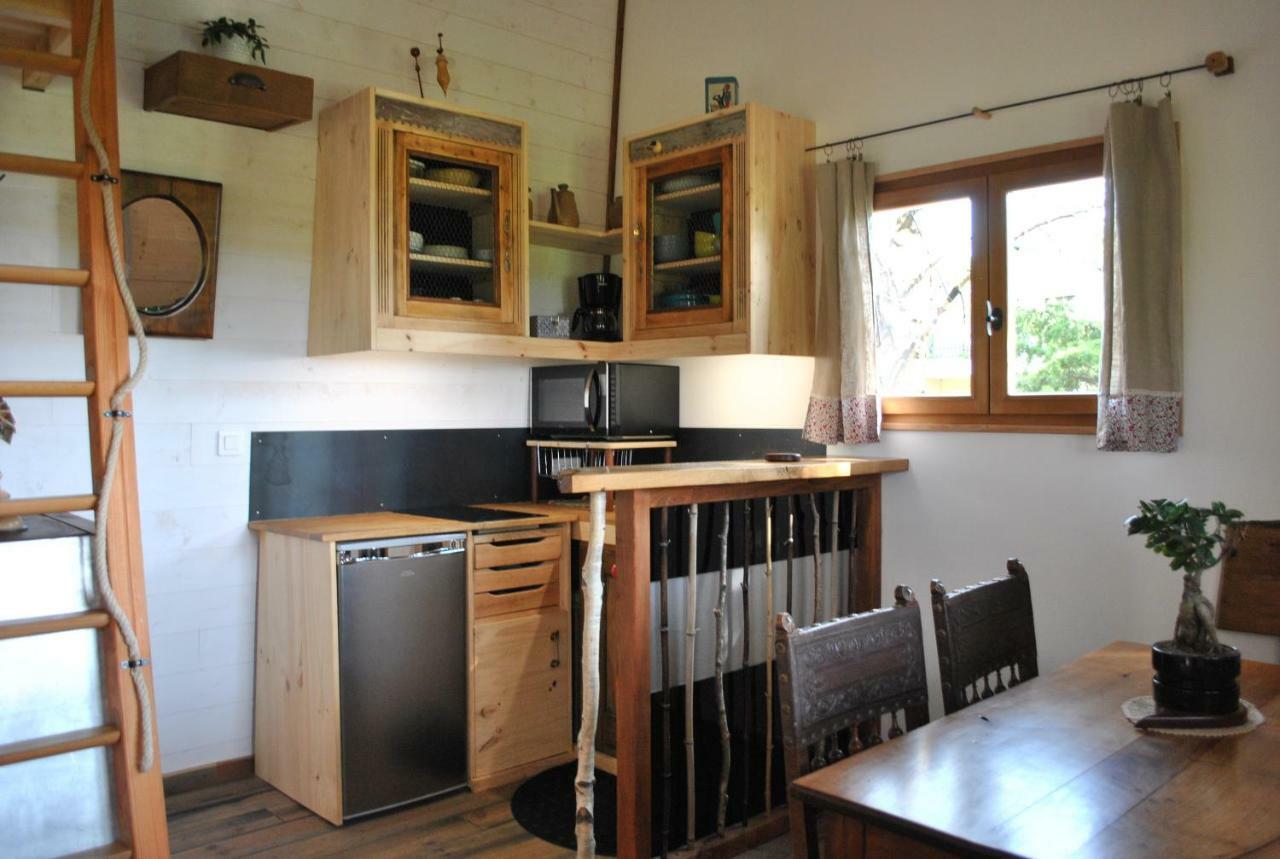 L'Etournelle - Cabane Perchee Chaussan エクステリア 写真